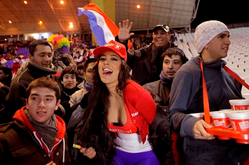 Της πάνε τα… πέναλτι! (video)