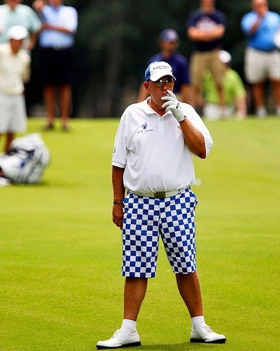 Γκόλφερ σε... πολύχρωμο πακέτο!