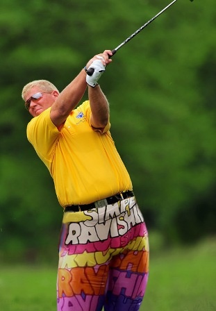 Γκόλφερ σε... πολύχρωμο πακέτο!