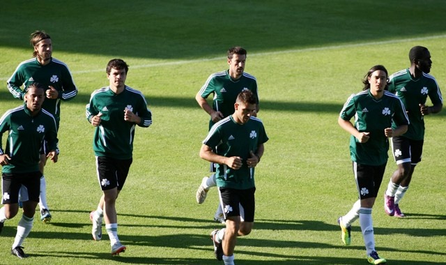 Προπόνηση με...χαμόγελα (photos)
