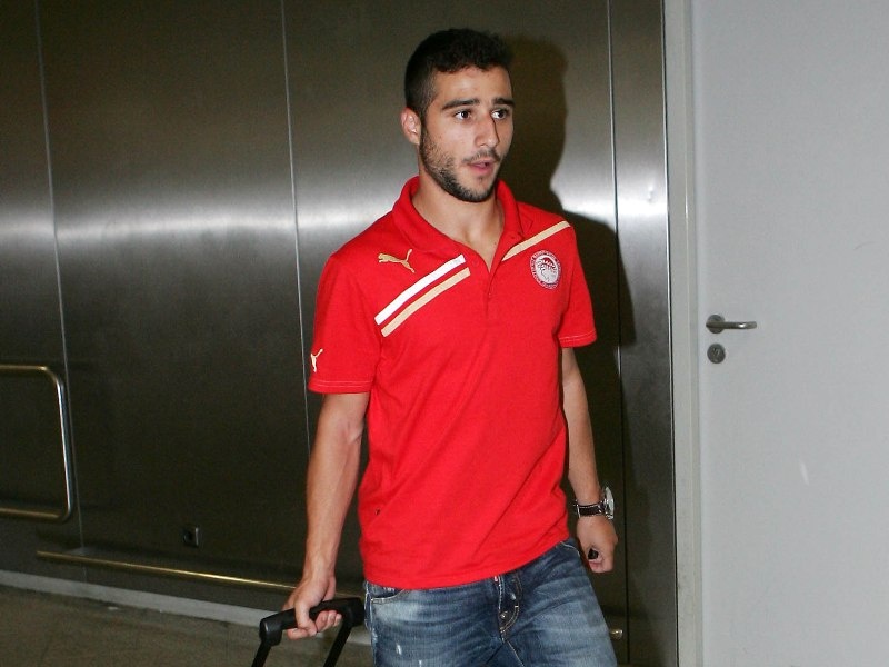 Έφτασε η αποστολή του Ολυμπιακού (photos)