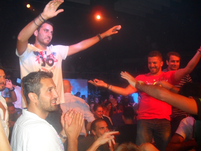 Έτσι γλεντάει ο ΟΦΗ (photos)