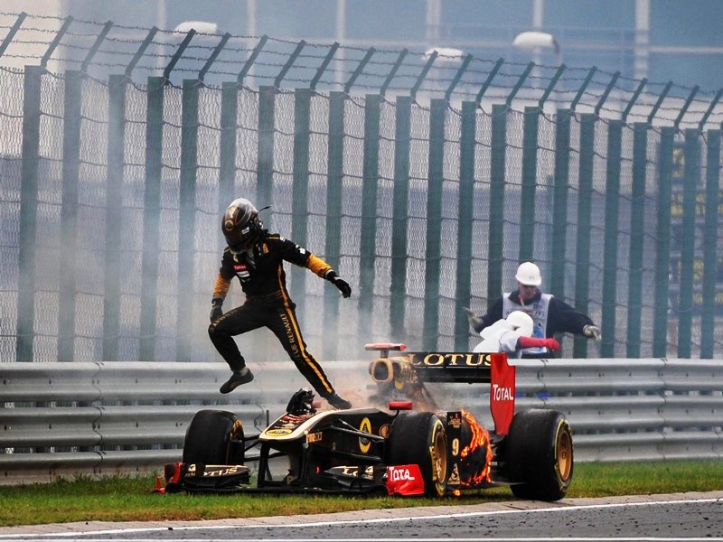 Ο Χάιντφιλντ και η φωτιά