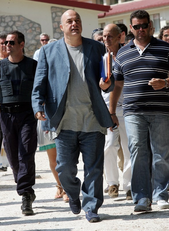 Μπέος:«Πολιτική η δίωξή μου» (photos)