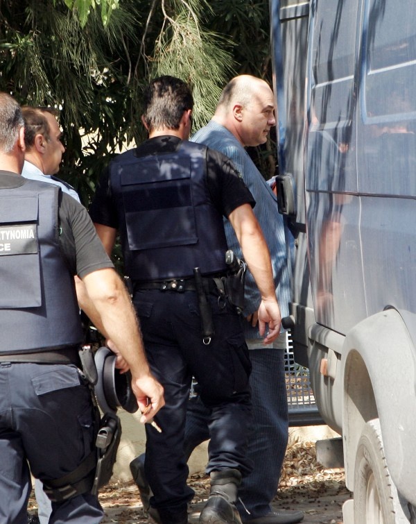 Μπέος:«Πολιτική η δίωξή μου» (photos)