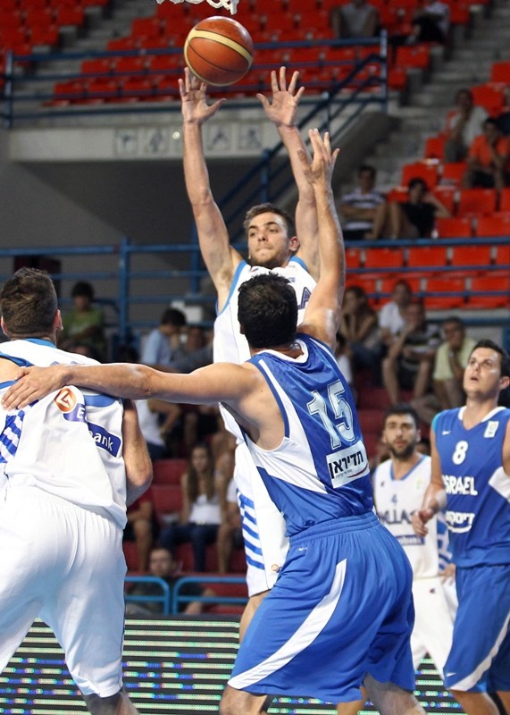 Στιγμές από το φιλικό με το Ισραήλ