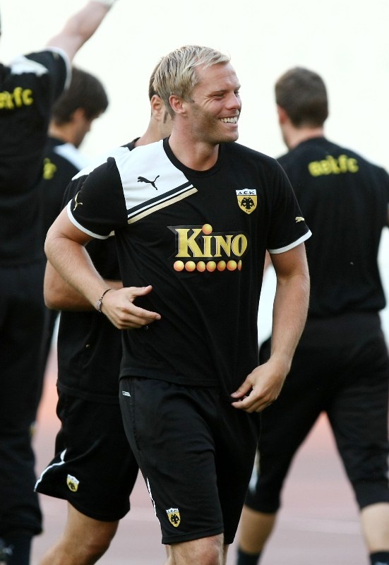 Με «Λύμπε» στην κορυφή η ΑΕΚ (photos)