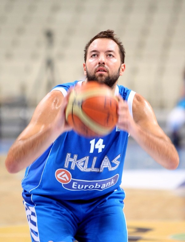 Το «Ακρόπολις» μέσα από εικόνες