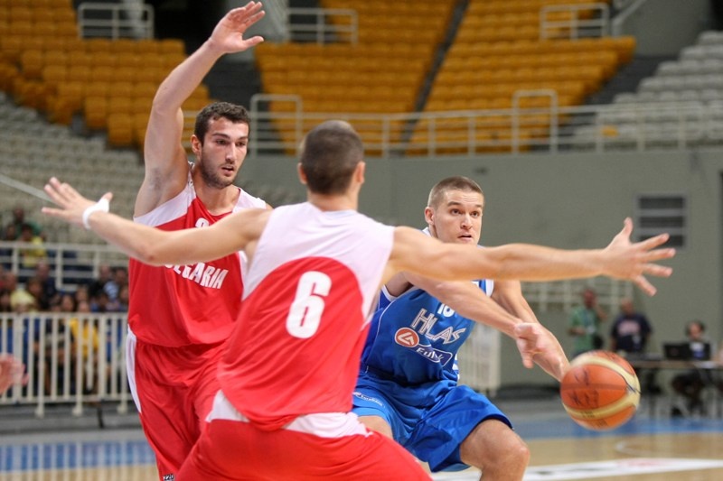 Το «Ακρόπολις» μέσα από εικόνες