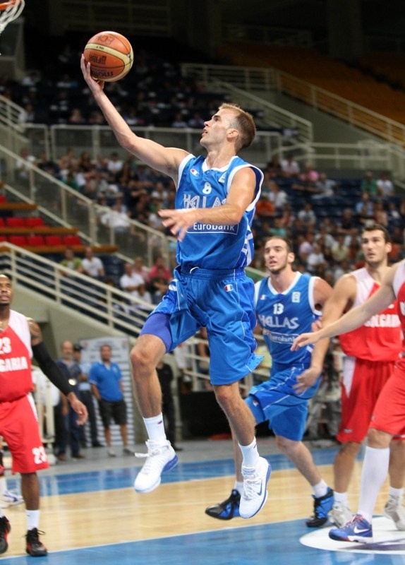 Το «Ακρόπολις» μέσα από εικόνες