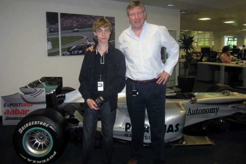 Η F1 στην υπηρεσία των ανθρώπων