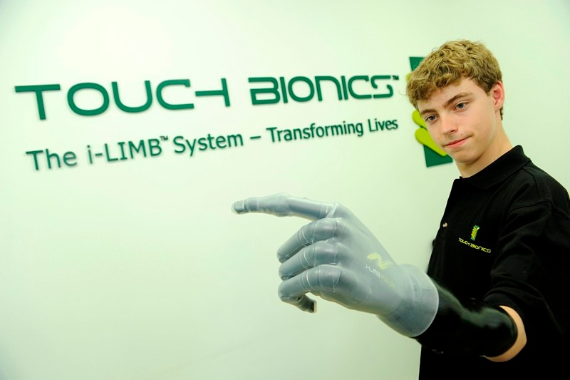 Η F1 στην υπηρεσία των ανθρώπων