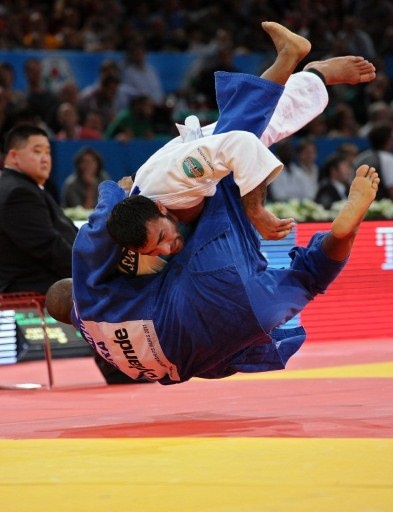 Στα ημιτελικά ο Ηλιάδης