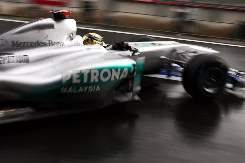 F1 Βέλγιο: Φέτελ ξανά από την pole