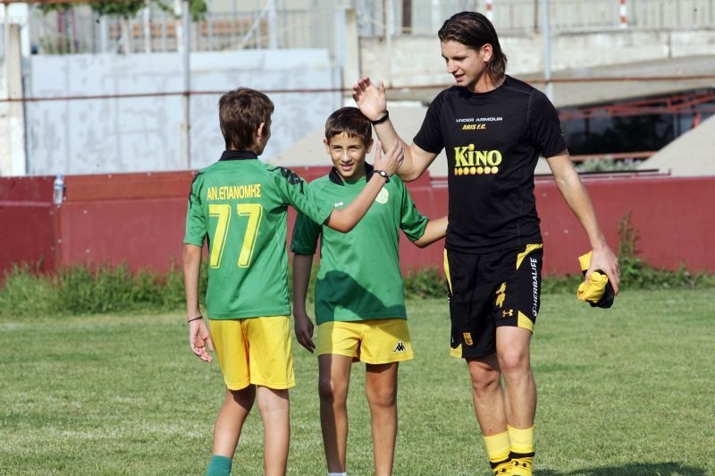 Προβλημάτισε ο Άρης...(photos)