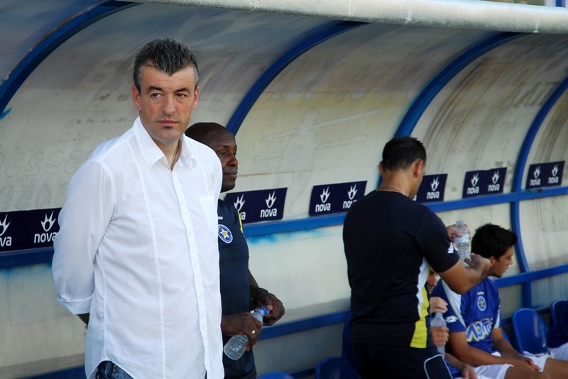 Αγγελικό φτερούγισμα Χαριστέα με... τακουνάρα!