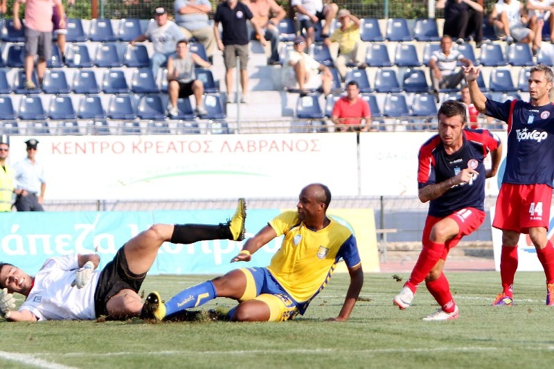 Η εκδίκηση του Τεννέ και το τρίο σωτηρίας