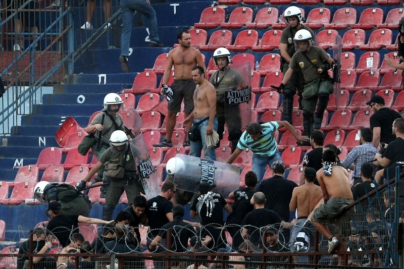 Επεισόδια στη Νέα Σμύρνη (photos)