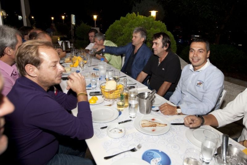 Έστειλαν το δικό τους μήνυμα (photos)