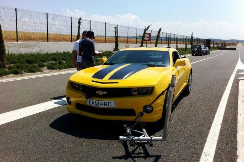 Ο Ιβάν Μιούλερ και η Chevrolet Camaro