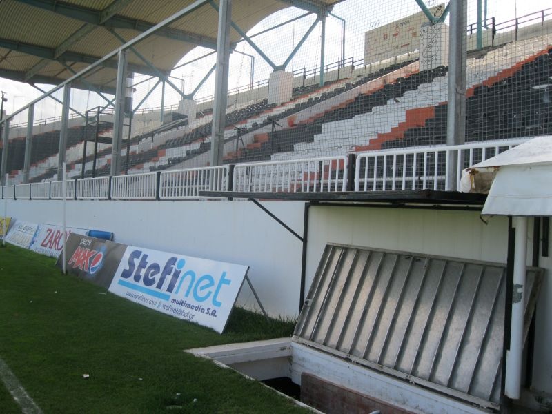 Πετραδάκι, πετραδάκι το «Γεντί Κουλέ»