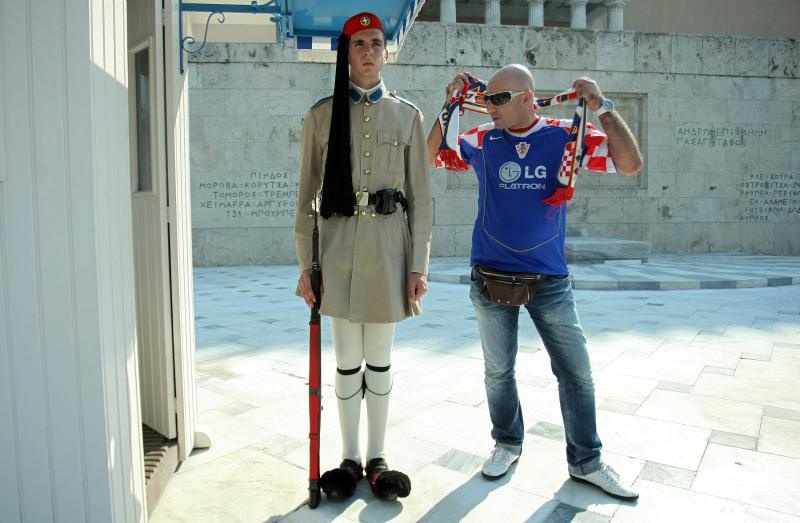 Η βόλτα των Κροατών στο λιμάνι (photostory)