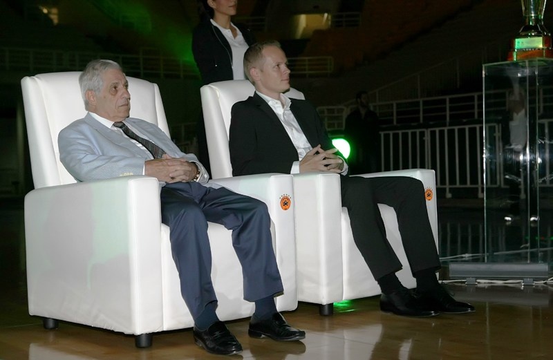 Είναι τρέλα η εξάστερη φανέλα... (videos + photos)