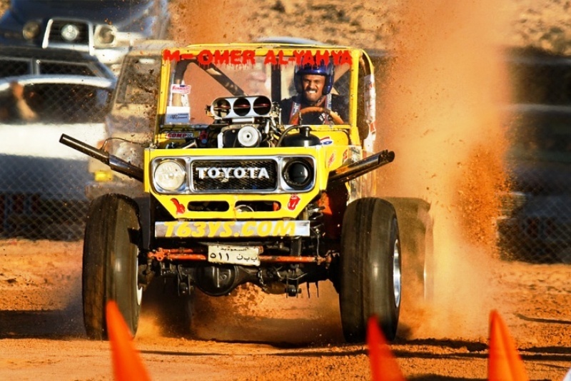 Dragster στην άμμο