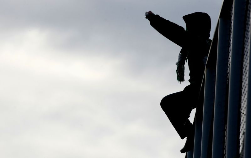 Ο ψυχωμένος Παναθηναϊκός, στον... τυφώνα φαίνεται (video+photos)