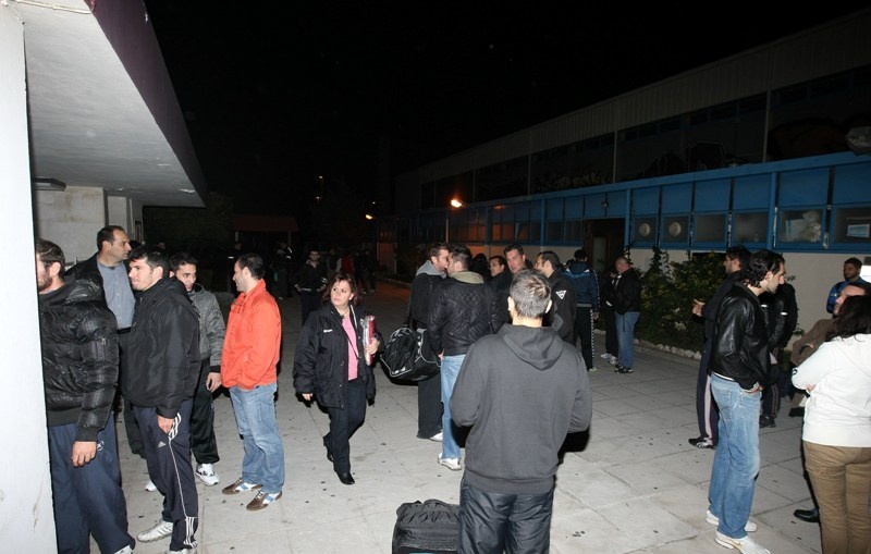 Αναβάλλεται τo ματς Άρης – ΑΕΚ (photos)