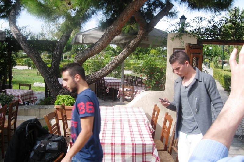 Τραπέζι από τον χαμένο Πάντελιτς (photos+video)