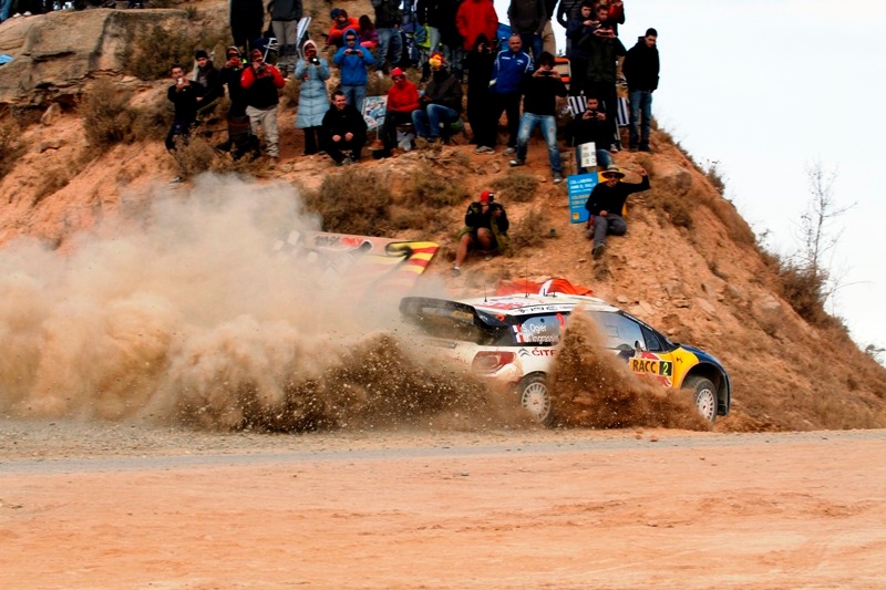 WRC Καταλονία: Ξεφεύγει μπροστά ο Λεμπ