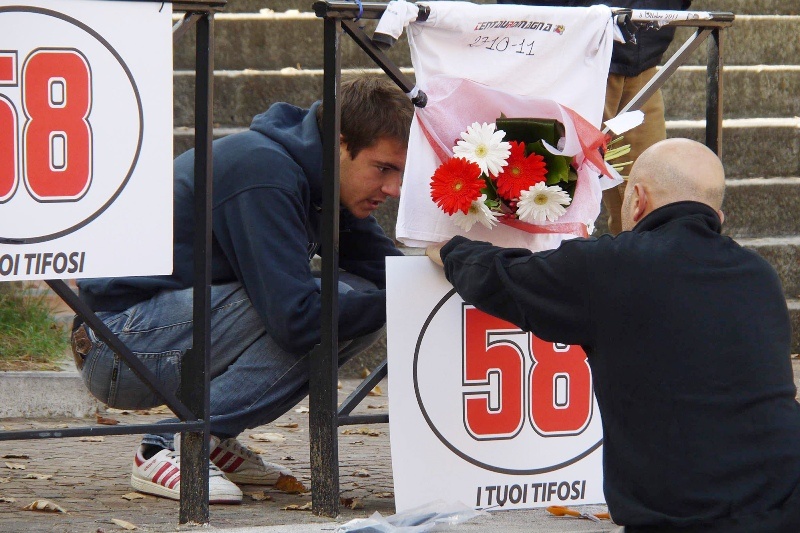 Στην Ιταλία η σoρός του Σιμονσέλι