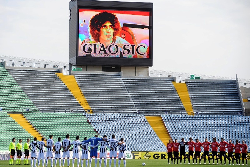 Στην Ιταλία η σoρός του Σιμονσέλι