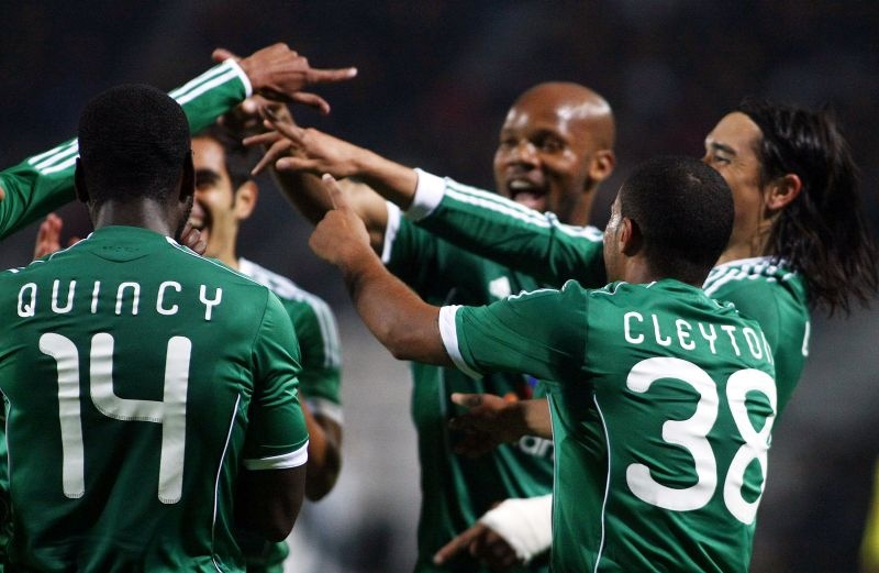 Τους «χόρεψαν» στην Τούμπα (photos)