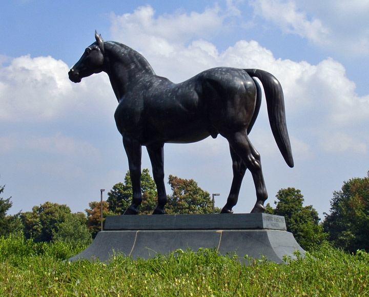 Man o’ War: Ο θρύλος του ιπποδρόμου! (videos+photos)