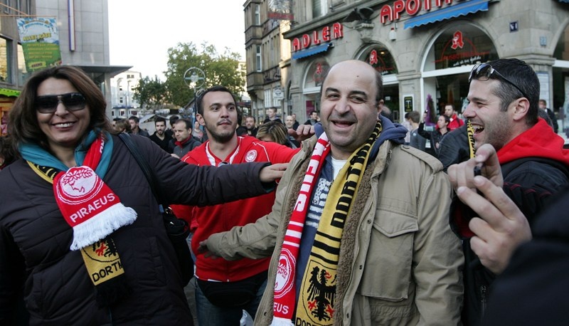 Σε… ρυθμούς Ολυμπιακού το Ντόρτμουντ! (photos)