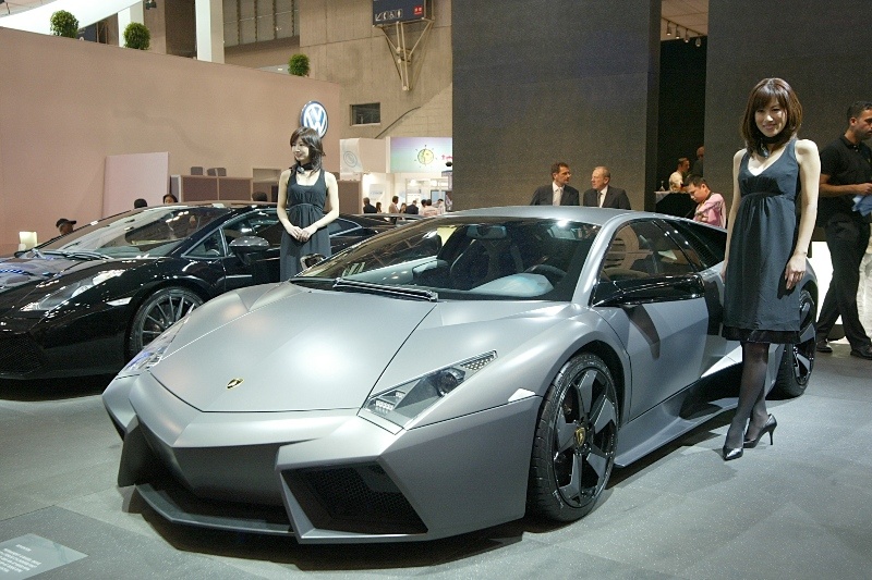 Έλληνας ποδοσφαιριστής παίρνει αμάξι 1.500.000!