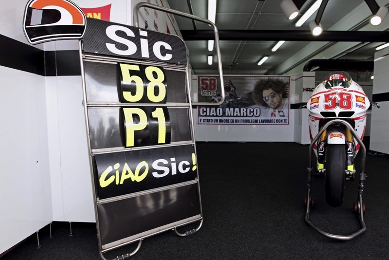 Τιμές  για τον Σιμονσέλι σε Βαλένθια και Μιζάνο