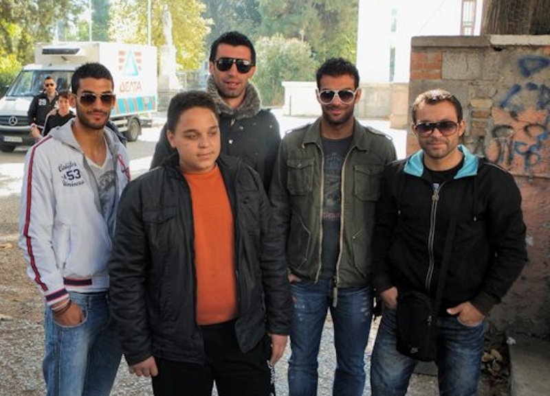Μοίρασαν αυτόγραφα και εισιτήρια στην Καλλονή (photos)