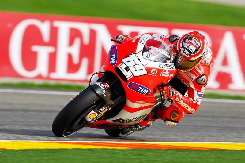 MotoGP Βαλένθια: Άλλη μία pole για τον Στόνερ