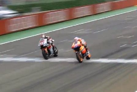 MotoGP Βαλένθια: Νίκη για Στόνερ στα 15 χιλιοστά