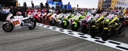 MotoGP Βαλένθια: Οι τιμές στον Sic (photo & Video)