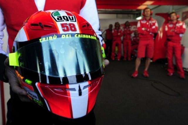 MotoGP Βαλένθια: Οι τιμές στον Sic (photo & Video)