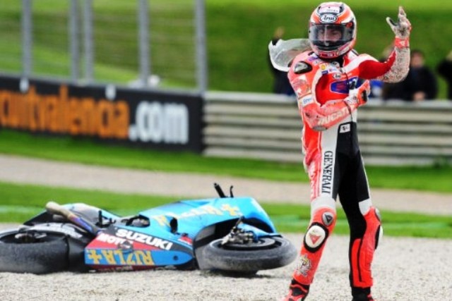 MotoGP: Εκτός δοκιμών με σπασμένο χέρι ο Νίκι Χέιντεν