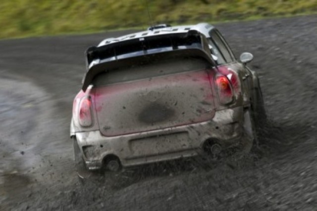 WRC Βρετανία: Πρώτος ο Λεμπ με βραχεία κεφαλή.