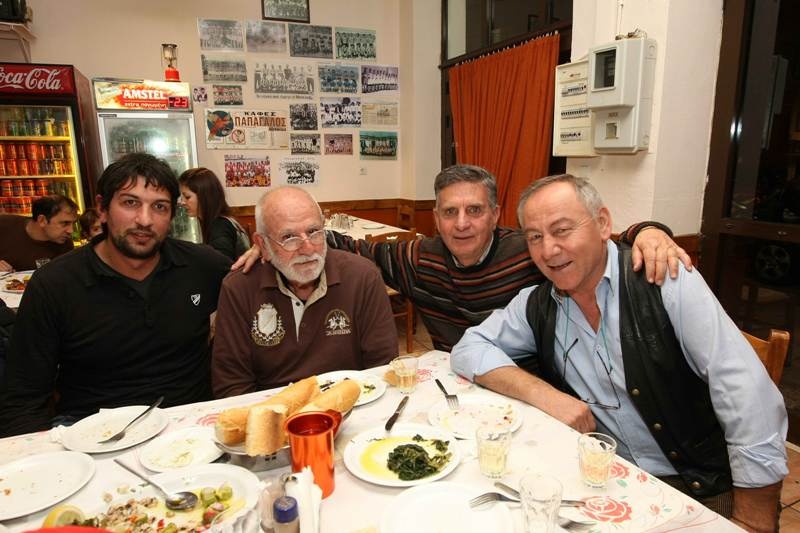 Δείπνησαν οι κολυμβητές (photos)