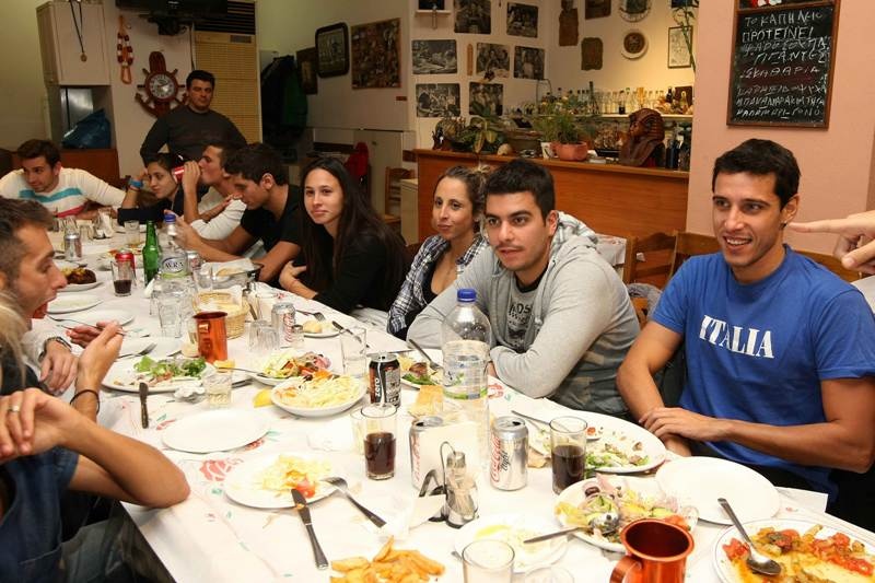 Δείπνησαν οι κολυμβητές (photos)