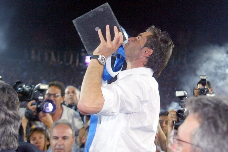 Η… κατοστάρα του «αιώνιου» αρχηγού (photos+videos)