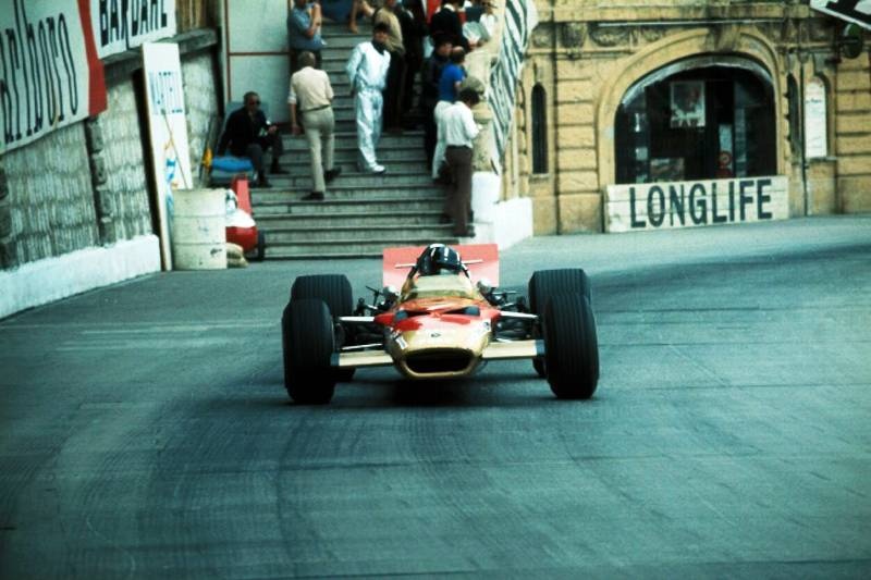 Χιλ, ο playboy των τεσσάρων τροχών (photos+video)